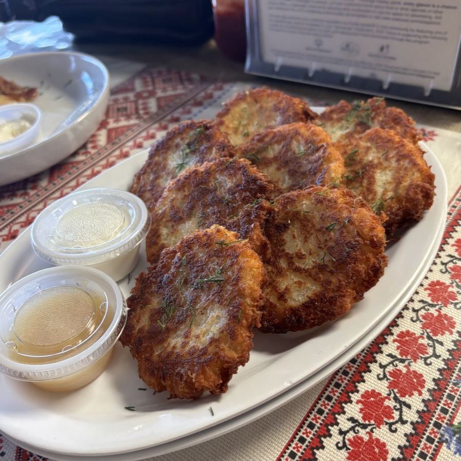 Potato pancakes with sour cream